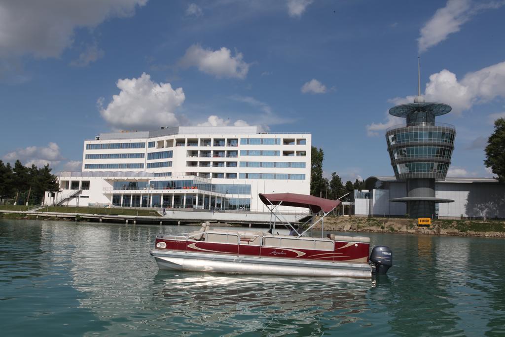 Arena Hotel Kur Mingachevir Exterior photo